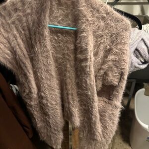 LC Lauren Conrad Fuzzy‎ Tan Vest
